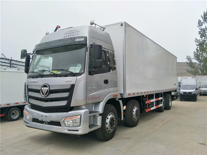 福田歐曼冷藏車-廂長(zhǎng)9.5米